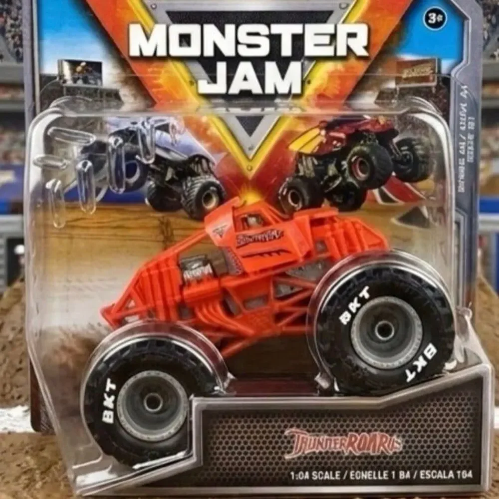 Monster Jam 2025 Series 41 TRAINING TRUCKS Metal 1:64 Scale Chase THUNDERROARUS